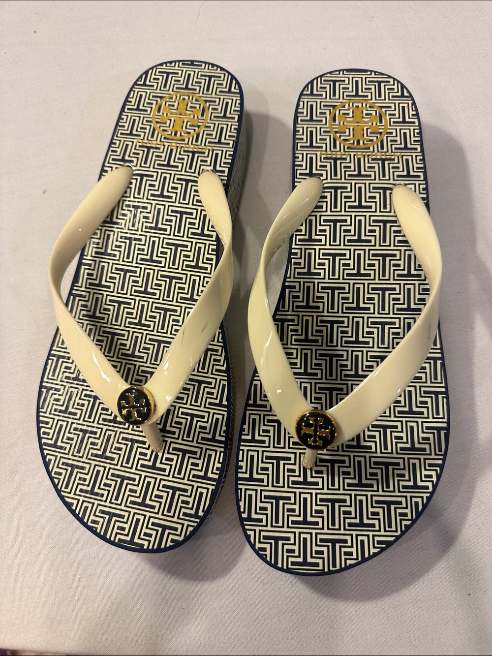 Tory Burch Cream Strap Navy Pattern Logo Flip Flop Sandals